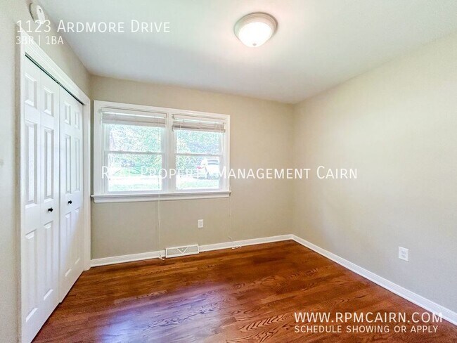 Building Photo - 1123 Ardmore Dr