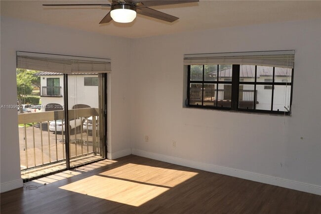 Building Photo - 1770 SW 122nd Ct