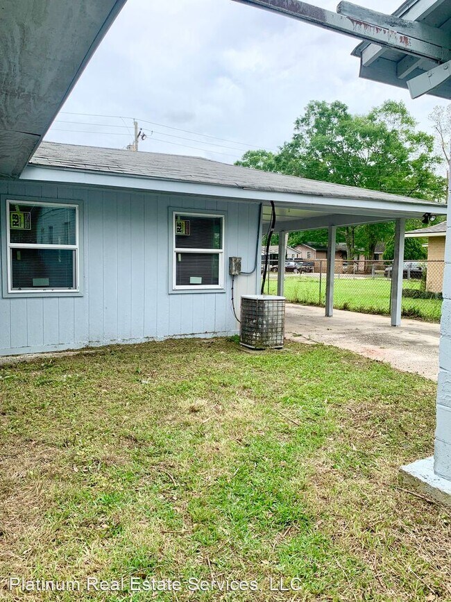 Building Photo - 3 br, 2 bath House - 5255 Astoria Dr.