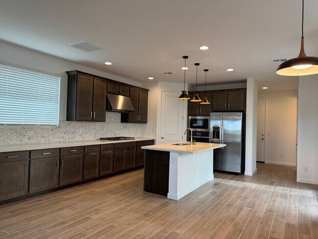 Building Photo - BRAND NEW HOME IN UNION PARK IN PHOENIX
