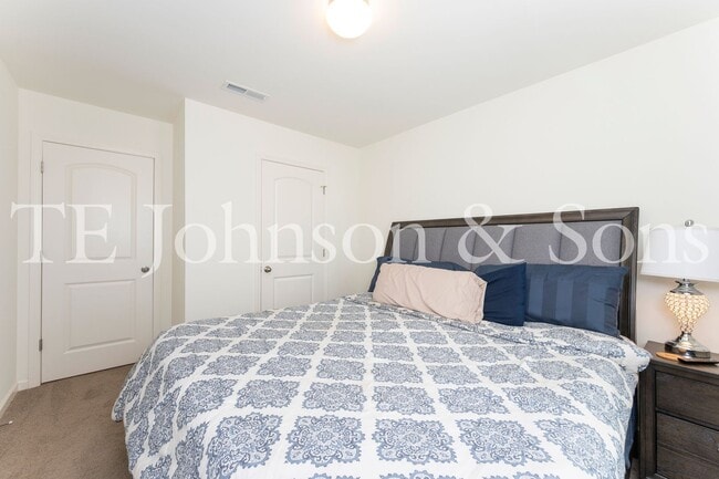 Building Photo - 5624 Baverhof Dr