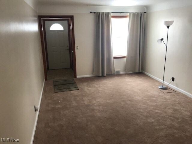 Building Photo - 920 Mannering Rd