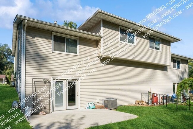 Building Photo - Lovington Area 2 Bedroom and 1 Bathroom Ch...