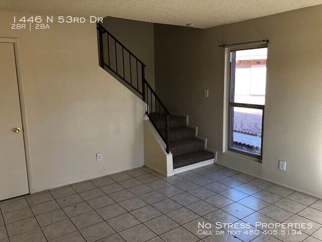 Building Photo - 2 Bedroom Townhome at 53rd Ave and McDowell!