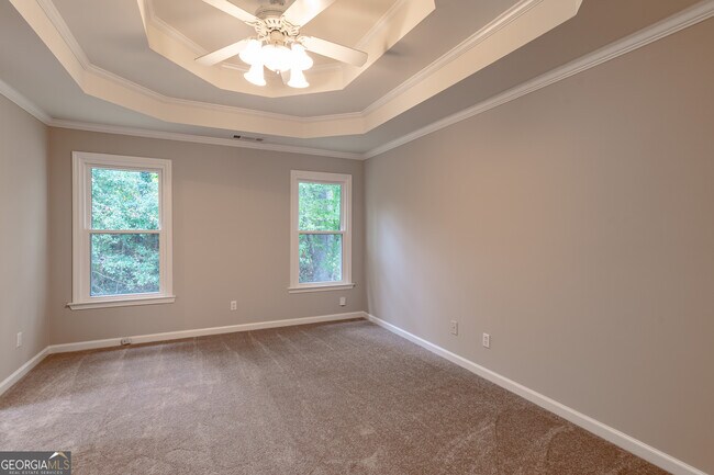 Building Photo - 705 Oxford Crest Ct NW