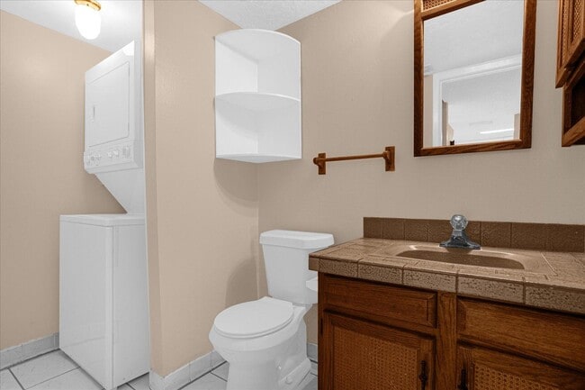 Building Photo - 411 Sheoah Blvd