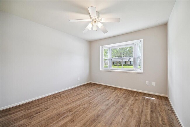 Building Photo - 13603 Woodchester Dr