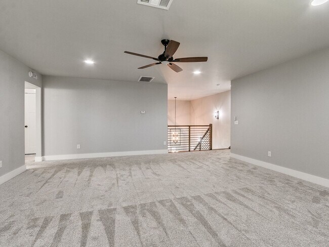 Building Photo - 5 Bedrooms + 3 Baths + Piedmont Schools
