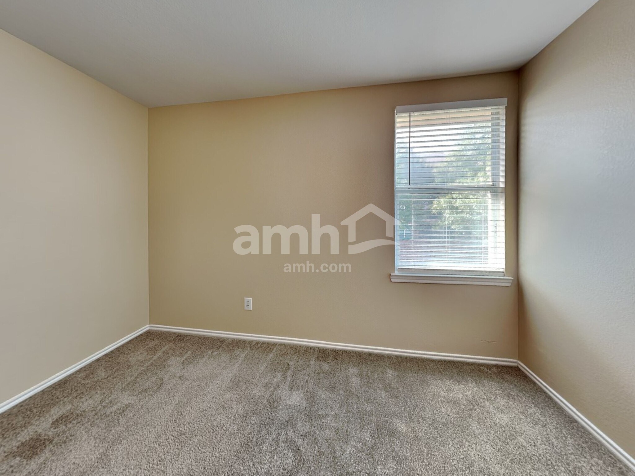 Building Photo - 13149 Cowper Dr