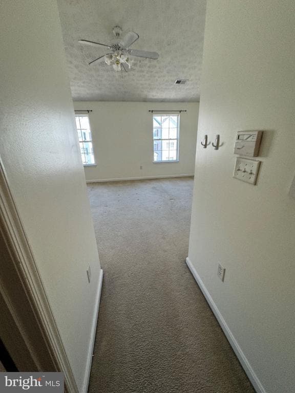 Building Photo - 1604 Briarview Ct