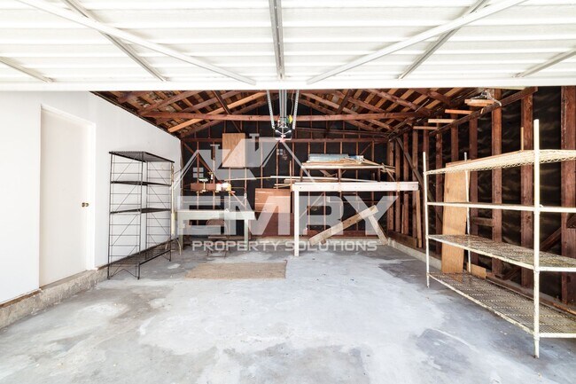 Building Photo - 4743 Levelside Ave