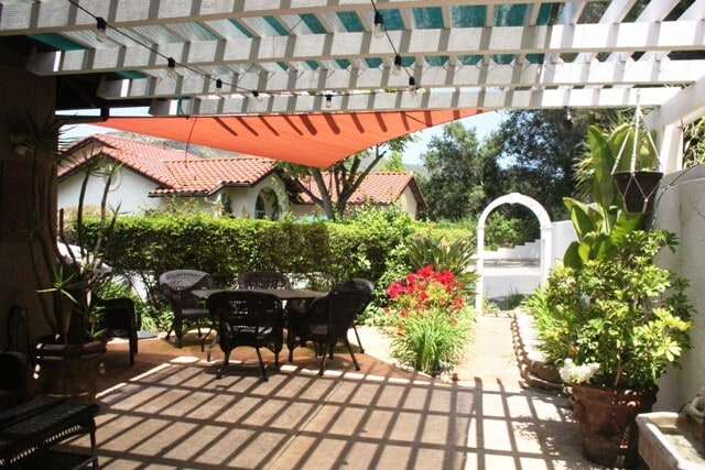 Building Photo - 1879 Fox Bridge Ct