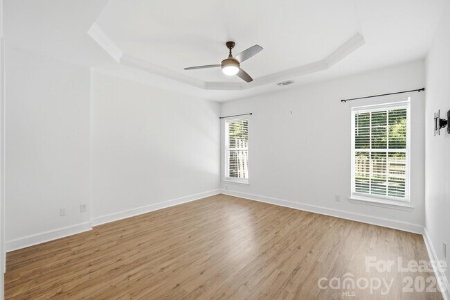 Building Photo - 4084 Holly Villa Cir