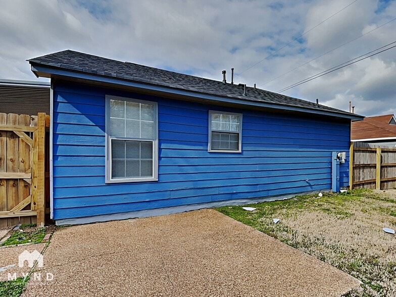Building Photo - 4392 Pecan Orchard Dr