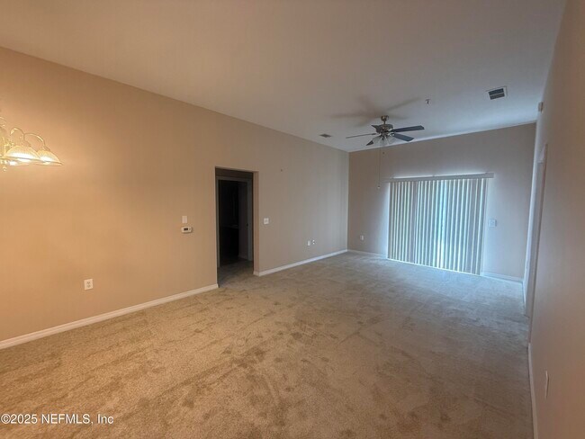 Building Photo - 5150 Playpen Dr