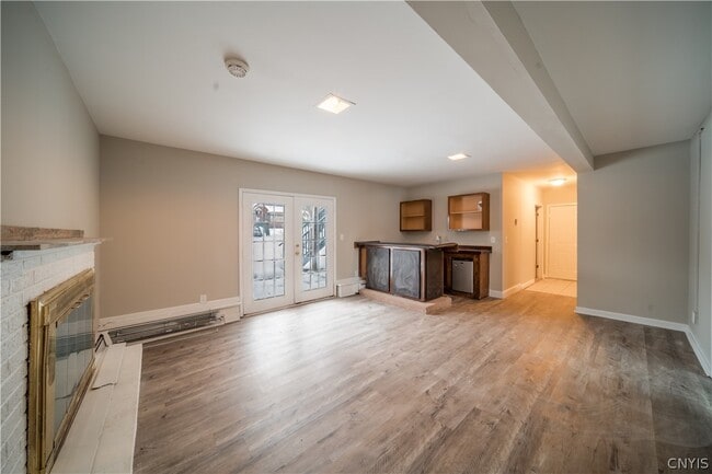 Building Photo - 4618 Brickyard Falls Rd