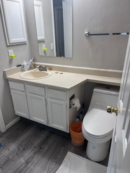 Bathroom - 457 S Memphis Way