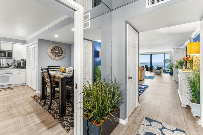 Building Photo - 100 S Beach Rd