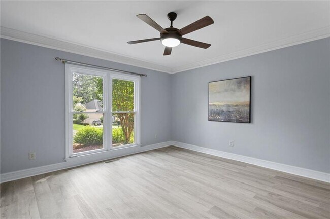 Building Photo - Beautifully Renovated 5-Bedroom, 4-Bath Home on Full Finished Basement!