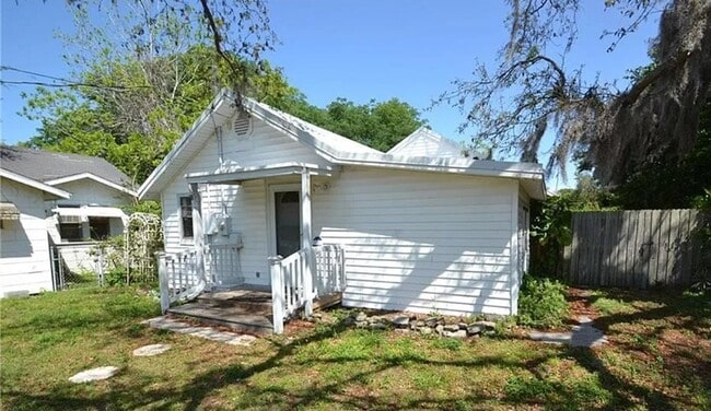 Building Photo - 714 Patterson St