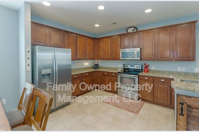 Building Photo - 159 Meadow Wood Rd