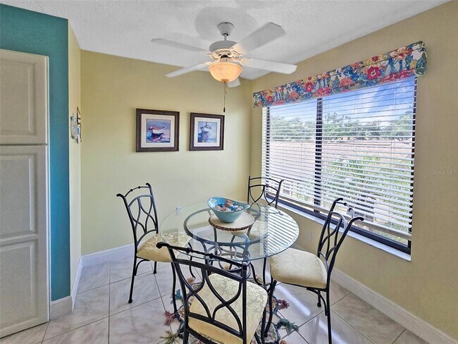 Building Photo - 5749 Avista Dr