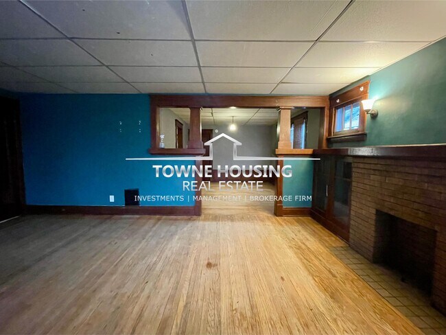 Building Photo - 418 Colvin Ave