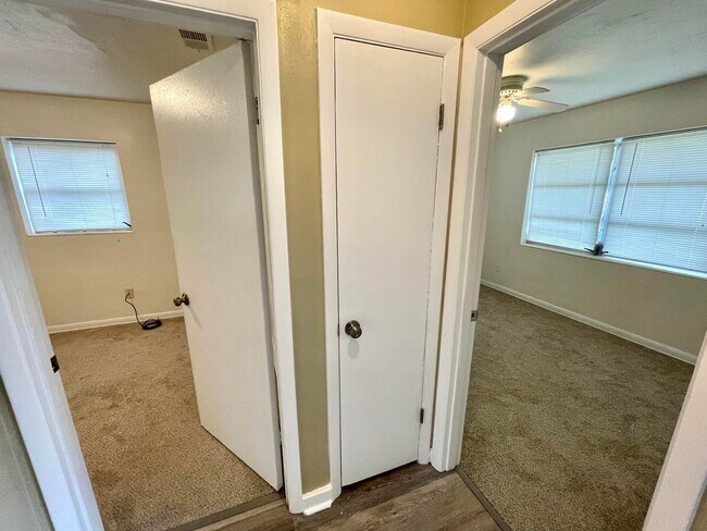 Building Photo - 450 Bryn Mawr Blvd