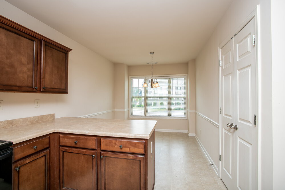 Building Photo - 2279 Baywood Tree Ln