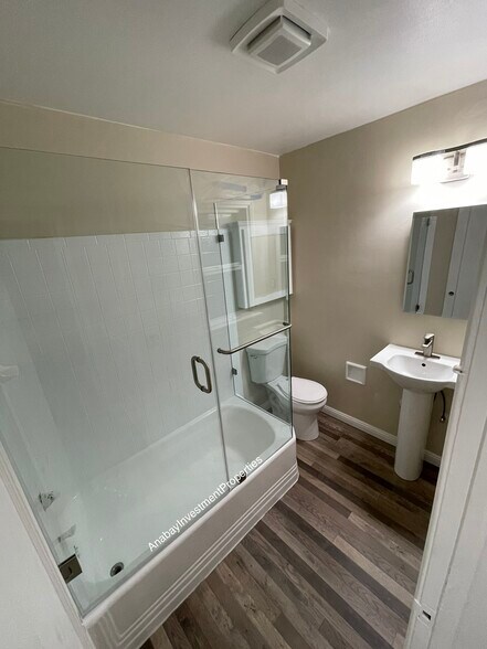 Bathroom - 1909 Berkeley Ave