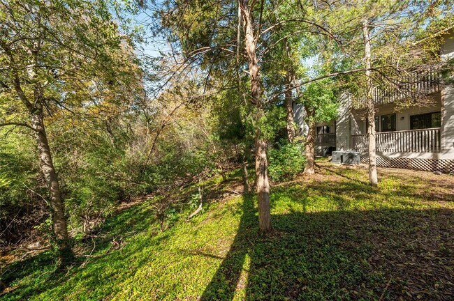 Building Photo - 3839 Dry Creek Dr