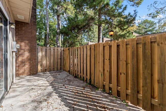 Building Photo - 6428 Wood Cir W