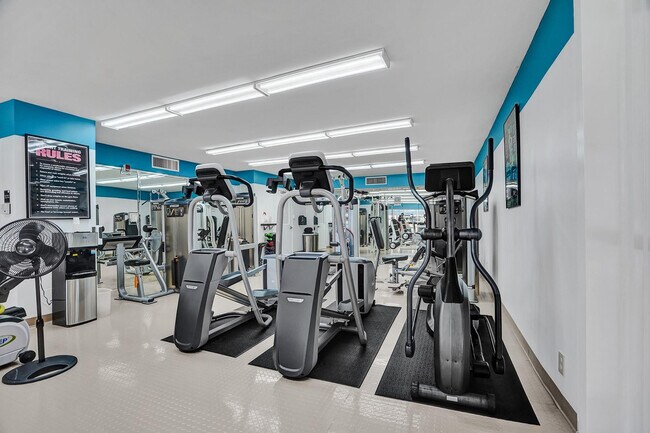 Building Photo - 4100 Galt Ocean Dr