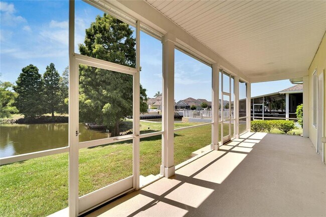 Building Photo - 5604 Skimmer Dr