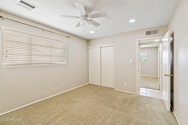 Building Photo - 3007 N 84th Pl