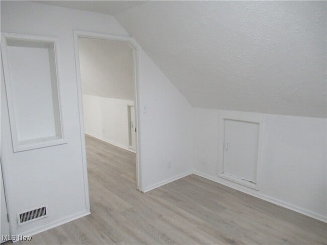 Building Photo - 4480 W 148th St