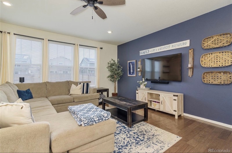 Building Photo - 10474 Evansville St