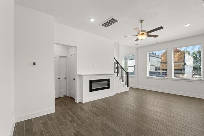 Building Photo - 414 Pk Hl Ct