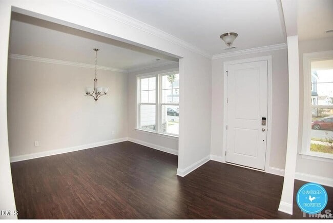 Building Photo - 628 Gold Coast Dr