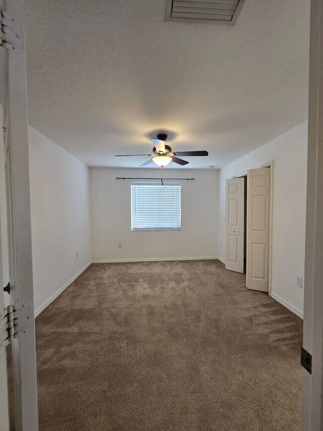 Building Photo - 8533 Gablebend Way