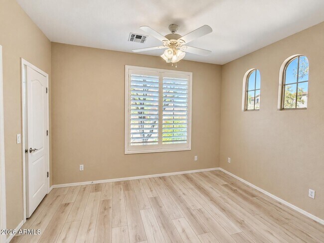 Building Photo - 27277 N 86th Ave