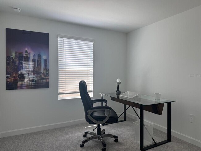 Building Photo - 7111 E Pine Pkwy