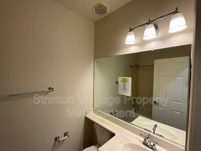 Building Photo - 18471 Verdin Rd