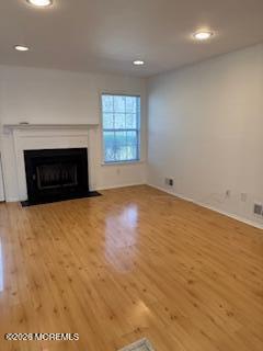 Building Photo - 325 Towne Dr