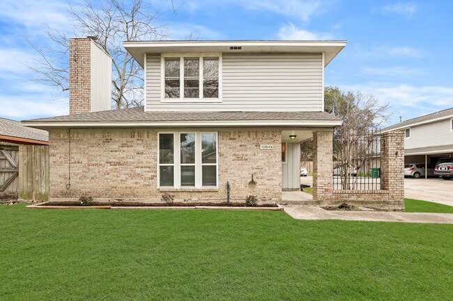 Building Photo - 10814 Sugar Hill Dr