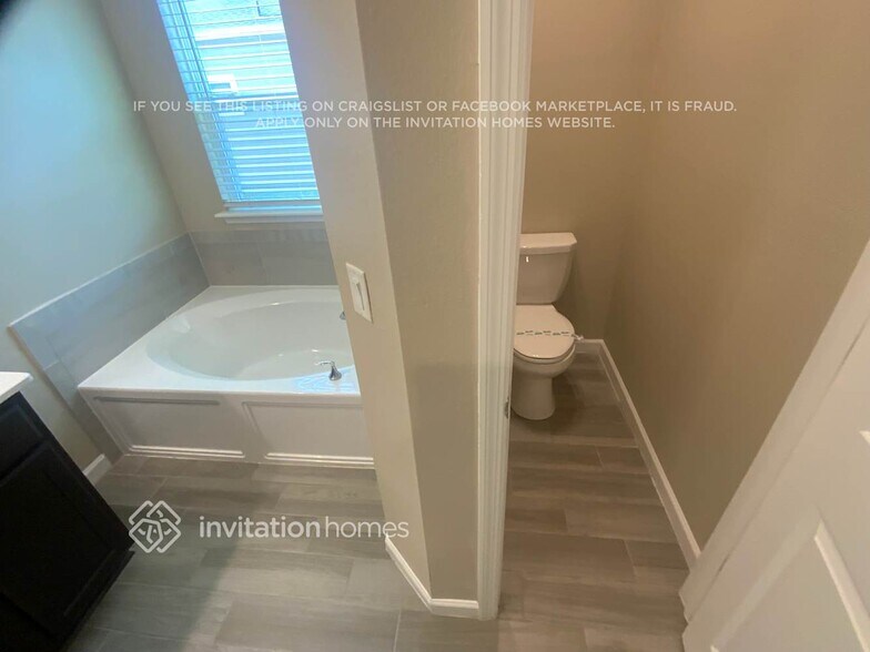 Building Photo - 12116 Marvin Gdn Ct