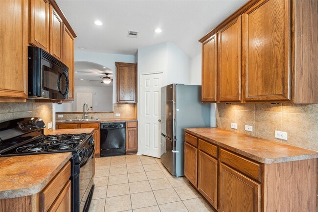 Building Photo - 15838 Lost Anchor Way Ln