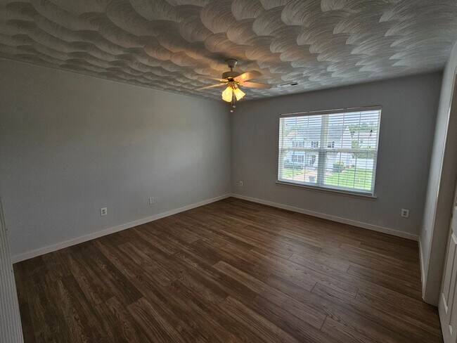 Building Photo - Newly Renovated Two-Story 4BR/2.5BA Home - Chester Area, North Chesterfield