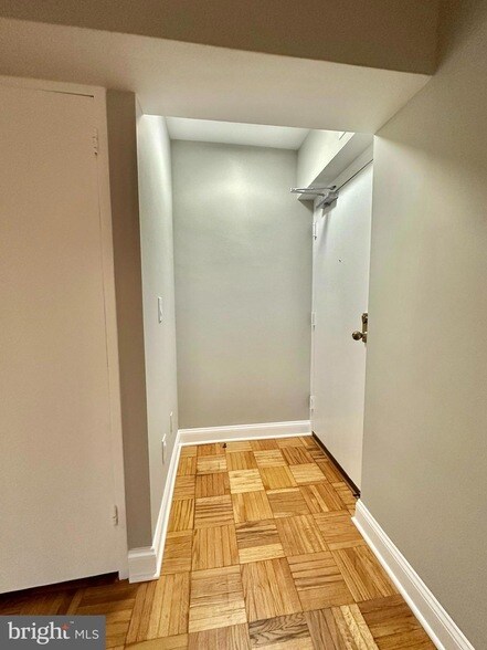 Building Photo - 2141 I St NW