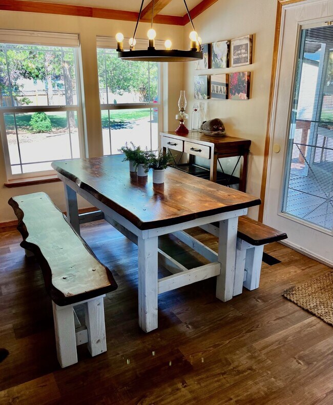 Building Photo - 56022 Sandpiper Rd